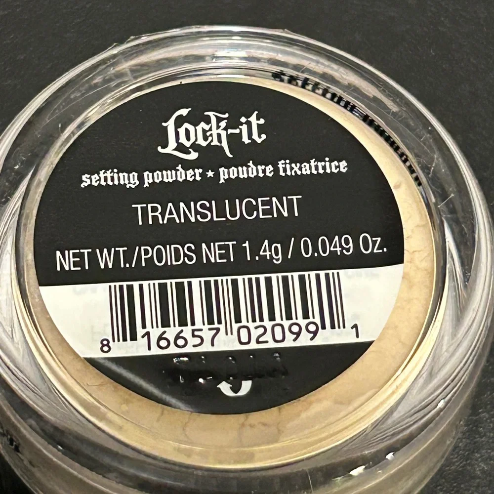 Kat Von D Translucent Setting Powder Makeup